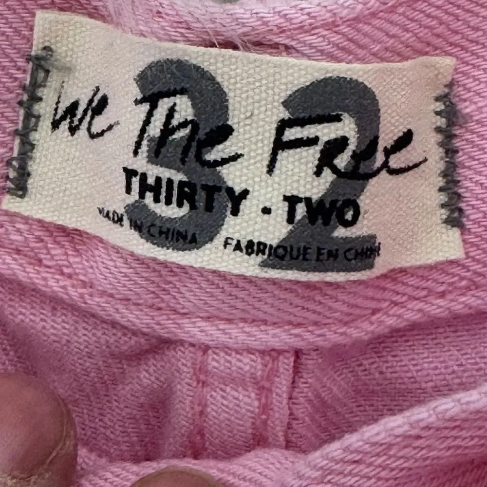 Free People We The Free NWT‎ Loving Good Vibrations Cutoff Shorts In Rosa Sz 32